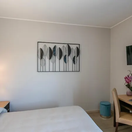 ボストン ホテル ストレーザ