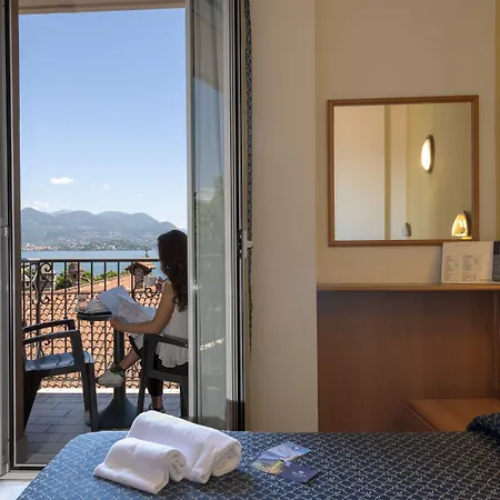 ボストン 3* ストレーザ